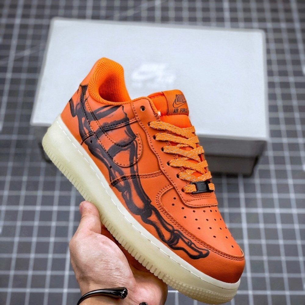 ❌SOLD❌Air Force 1 low Orange Skeleton
